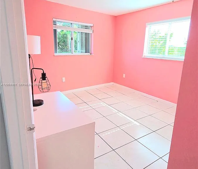 328 NW 12th Ave #12 — Photo 11