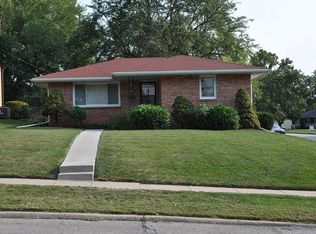 7416 Palm Dr, Urbandale, IA 50322