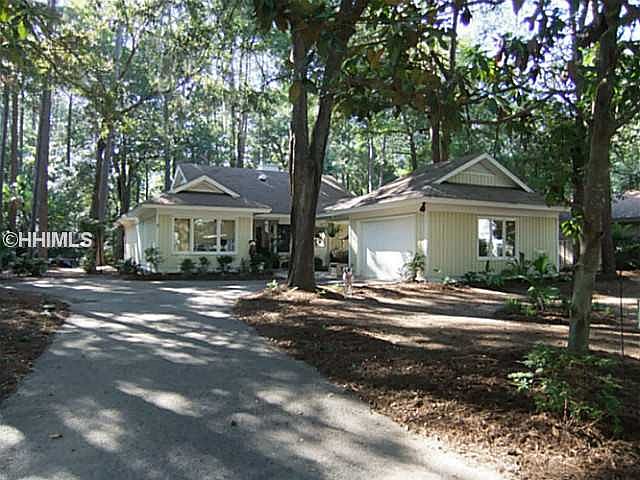 1st image of 22 Edgewood Dr