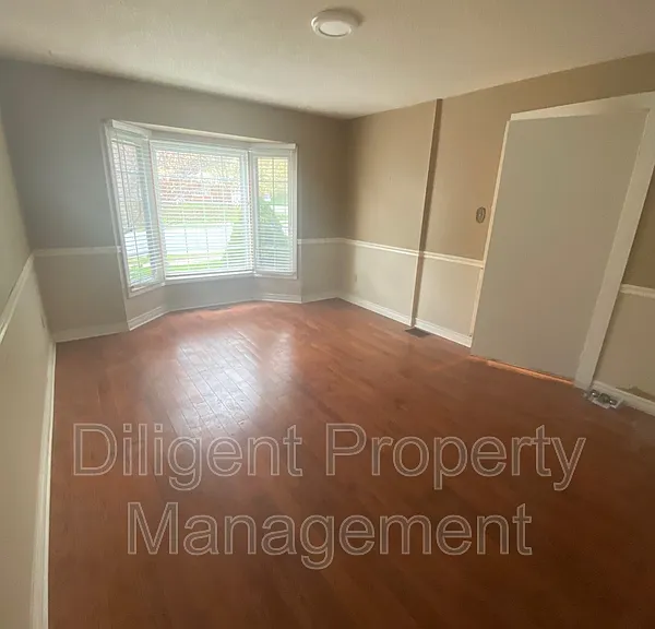 1103 Huntington Cir #PROPERTY — Photo 18