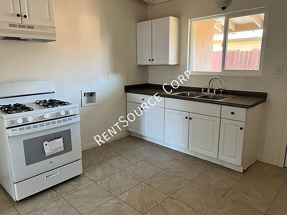 5th image of 45416 Corkwood Ave