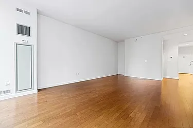 Rented by RELO REDAC INC.