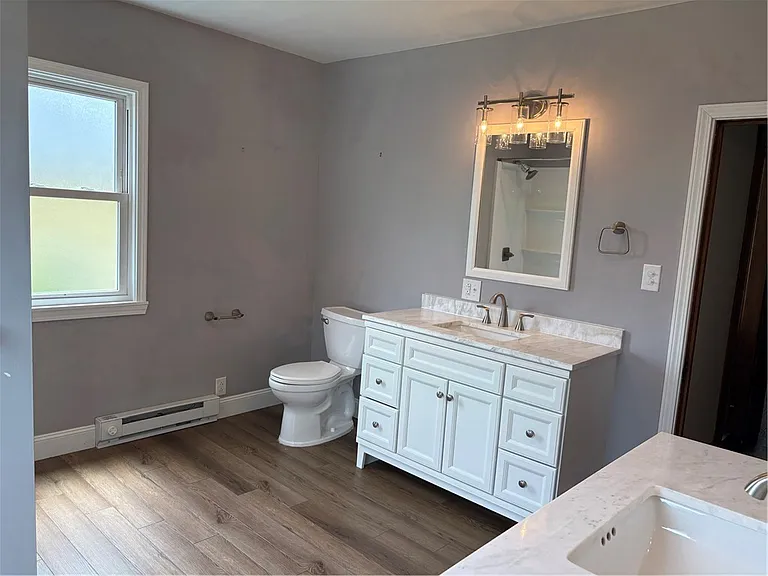 612 Superior St — Photo 10