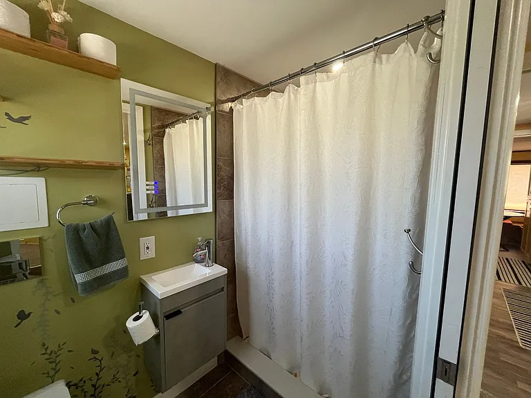 2352 Shasta St — Photo 31