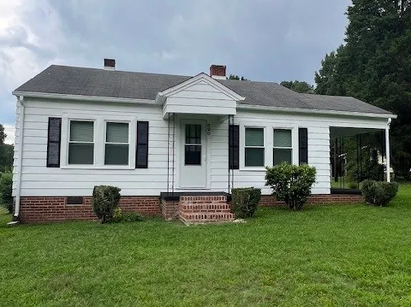 620 Liberty Dr, Thomasville, NC 27360