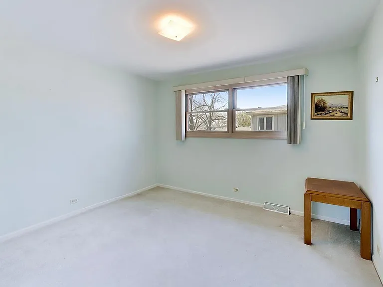 634 W Millers Rd — Photo 17