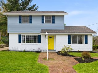 126 Hereford Dr, Oakdale, PA 15071