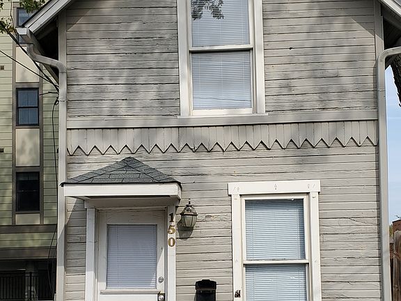 2nd image of 150 E Greenwood Ave