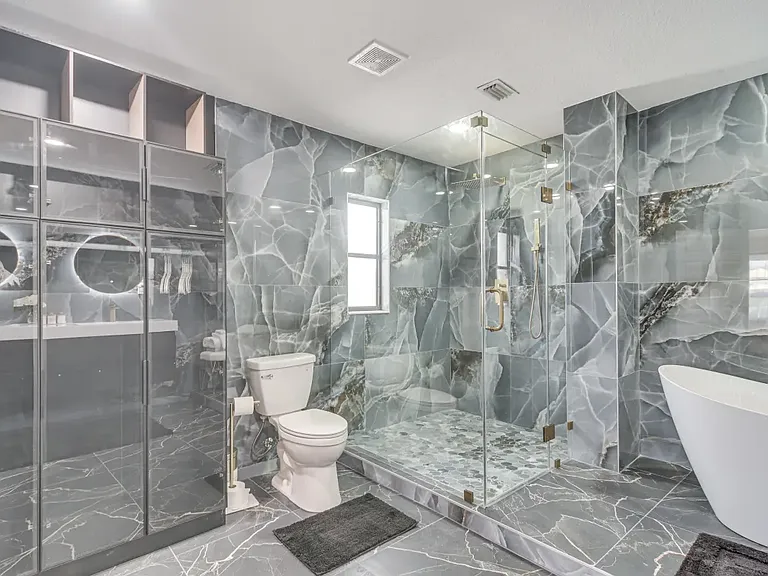 4636 Bay Crest Dr — Photo 47
