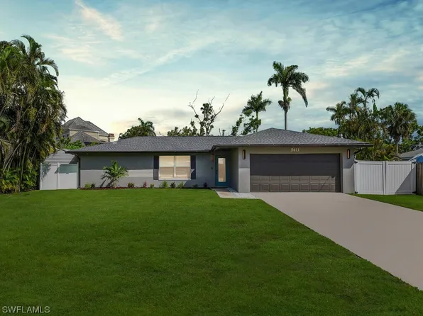 5611 Goetz Dr, Fort Myers, FL 33919