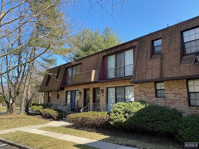 1st image of 238 Collignon Way #4B