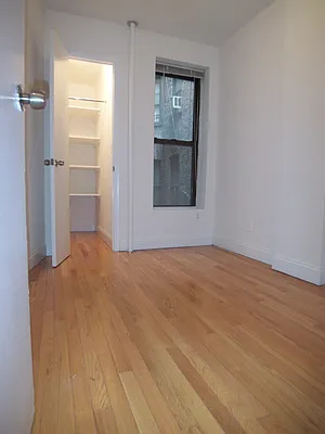 Rented by Compass | media 36