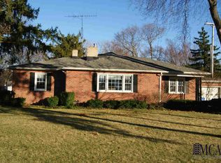 2610 Vivian Rd, Monroe, MI 48162