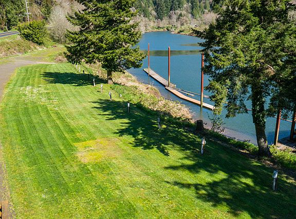 2nd image of 9464 E Alsea Hwy