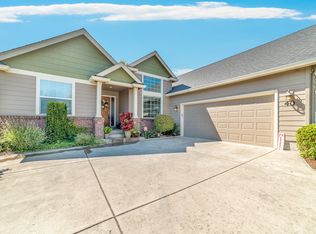 40 Daniel Dr, Eugene, OR 97404