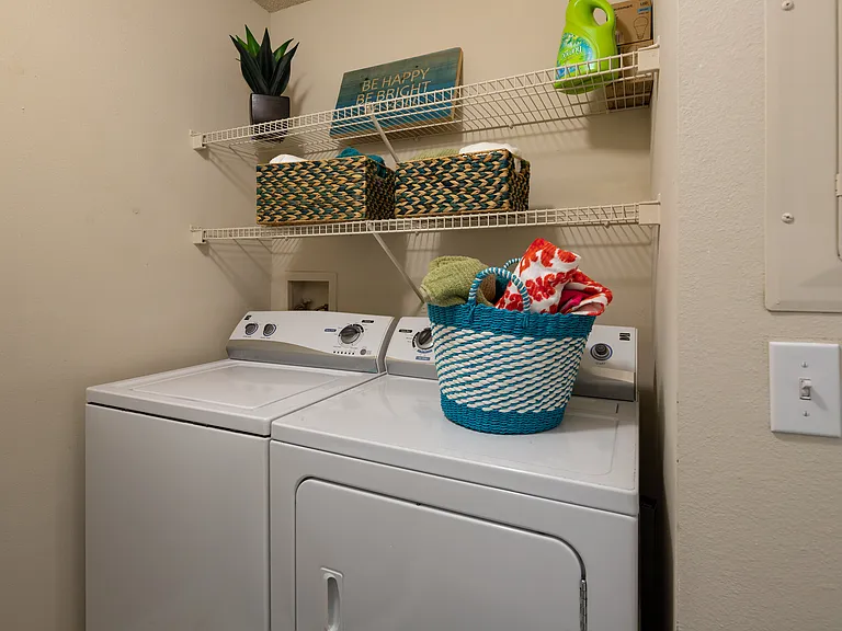 Kendall Ridge Apartment Homes — Photo 19