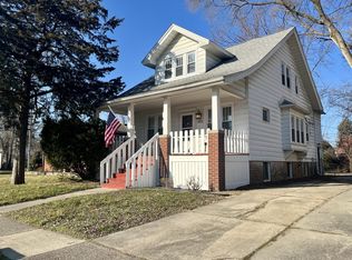 15513 N Park Pl, Eastpointe, MI 48021