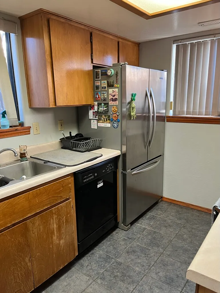 3 bed, 1368 sqft, $2,600 — Photo 4