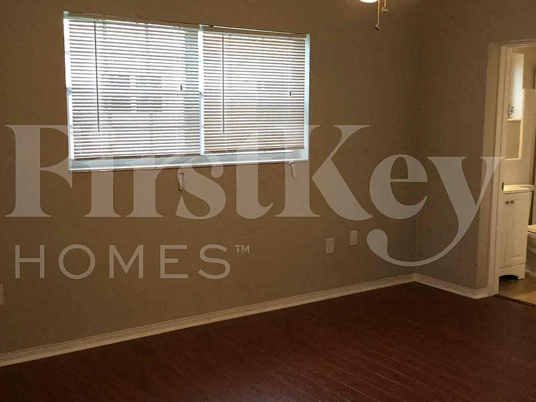 7925 Indigo St — Photo 15