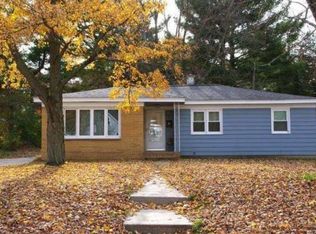 1016 W Carroll St, Portage, WI 53901