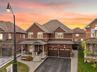 30 Danfield Ct, Brampton, ON L6Y 2X9