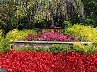 5809 Cove Landing Rd APT 204, Burke, VA 22015