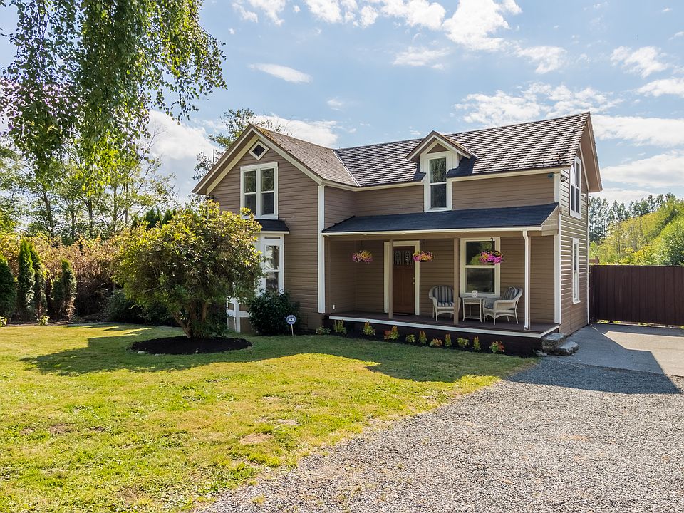 Charming Farmhouse!