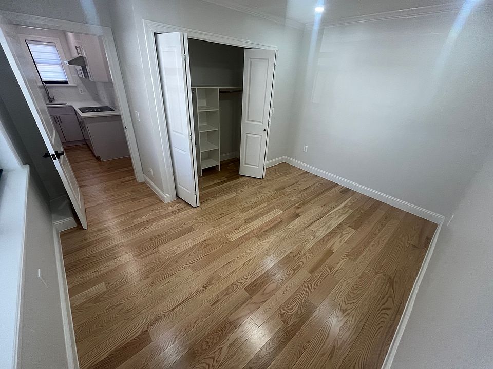 2nd image of 15046 33rd Ave #1