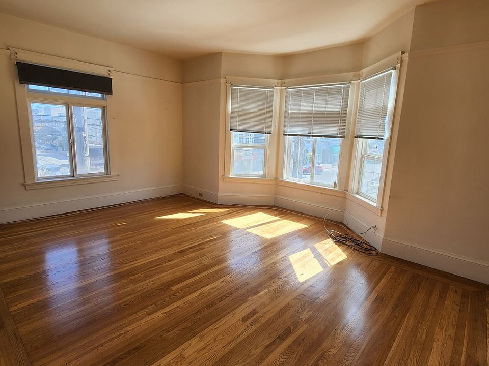 1st image of 405 24th Ave APT 4