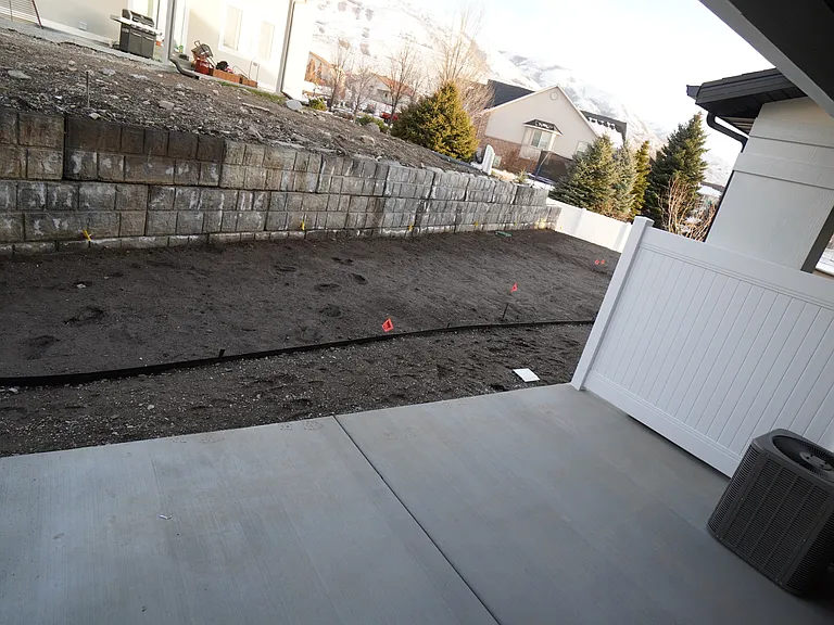 1559 S 150 W — Photo 11