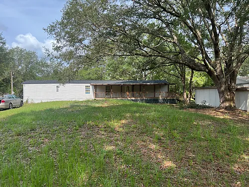 2025 Crestview Ct Photo 1