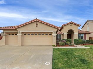 10035 Cameron Pines Way, Sacramento, CA