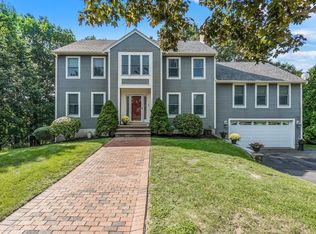 5 Stratis Way, Peabody, MA 01960