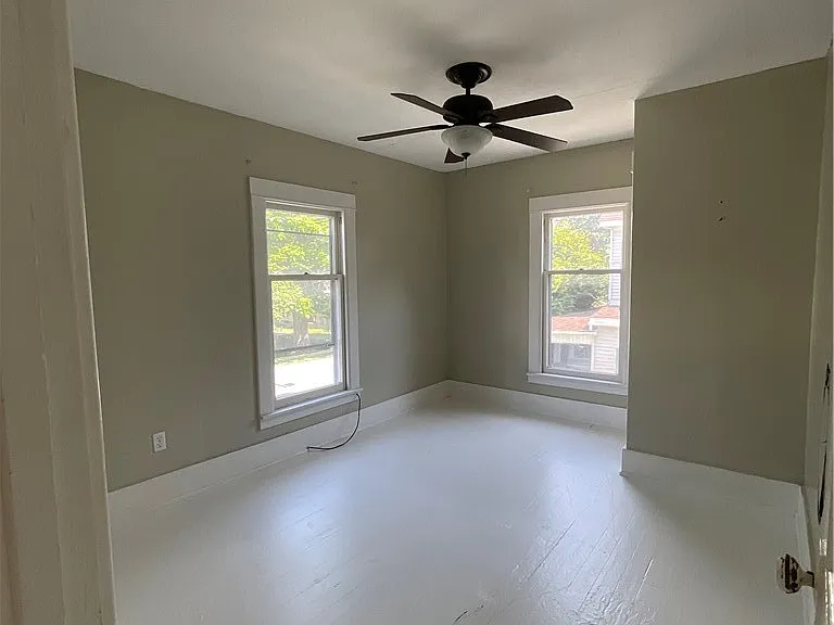 700 Nellis St E — Photo 19