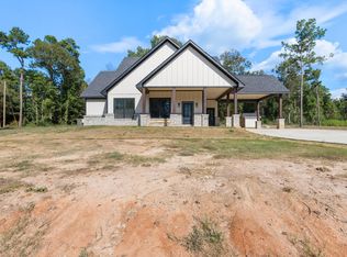 121 Timber Crossing Dr, Garrison, TX 75946
