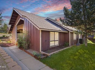 122 Meadow Lakes Dr, Tehachapi, CA 93561