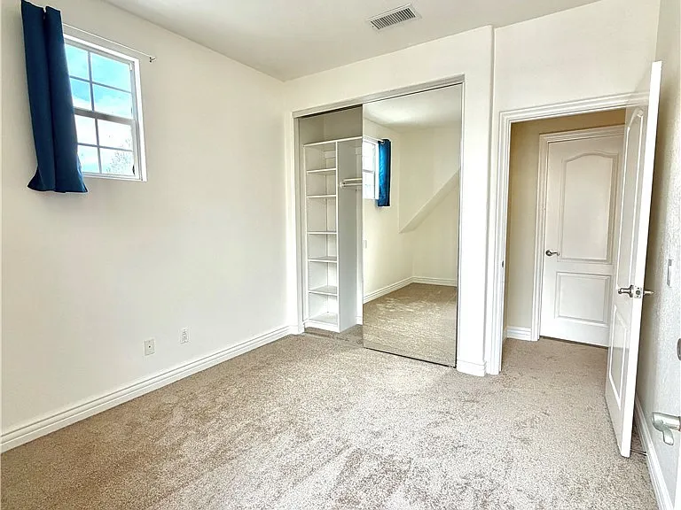 281 Mesa Dr — Photo 19