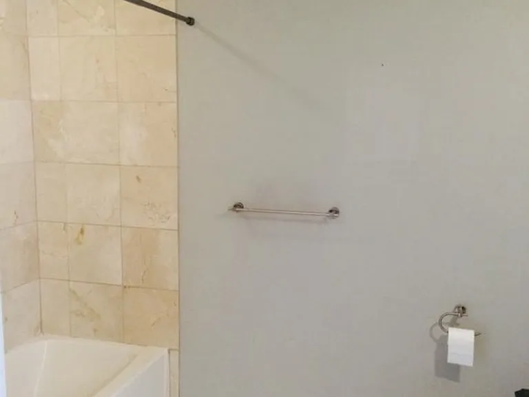 1950 N Logan St #907 — Photo 9