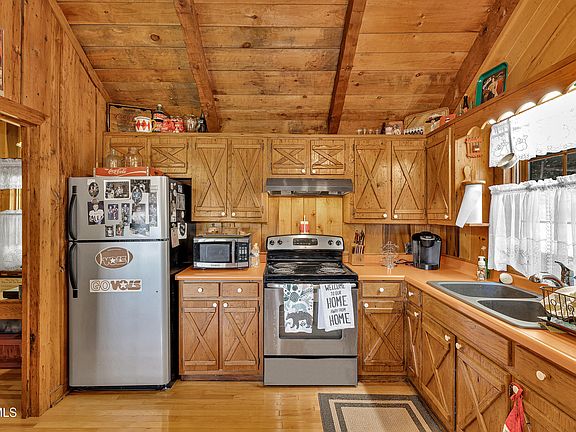 11th image of this home