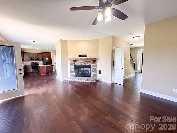 3rd image of 749 Williamsburg Estate Rd