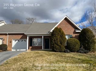 395 Hickory Grove Cir, Harrisonburg, VA 22801