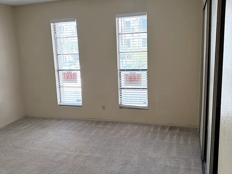 4640 Koval Ln #51D — Photo 22