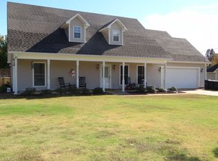 8 County Road 130, Farmington, MS 38834
