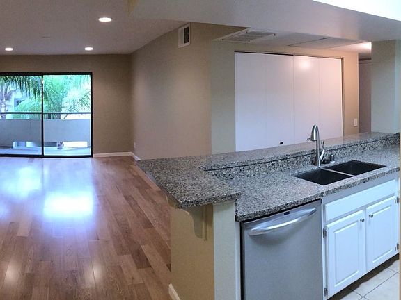 4th image of 5885 El Cajon Blvd Unit 212