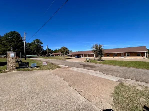 Country Place Apartments