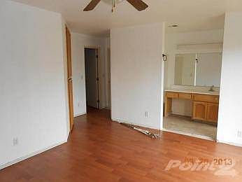 4th image of 1612 Franquette Ave