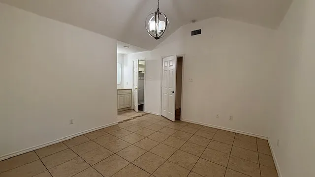 4909 Brianhill Dr — Photo 16