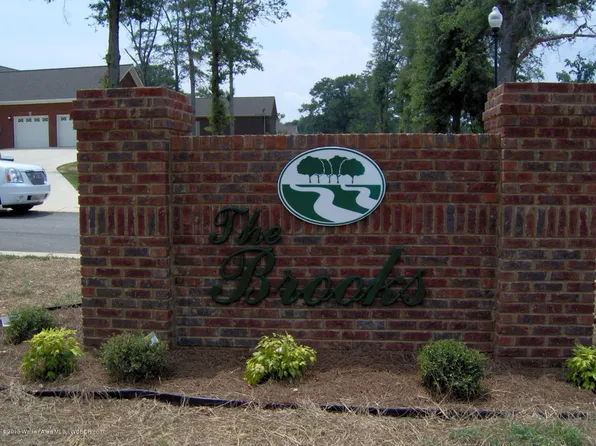 LOT 10 The Brks, Jasper, AL 35503