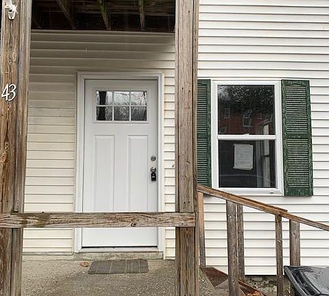 2nd image of 43 S Montgomery St APT 1