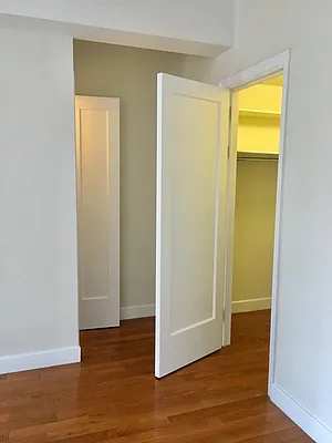 Rented by Stonehenge NYC LLC | media 6